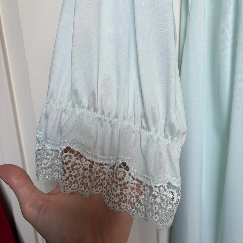 Vintage Shadowline Mint Green Lace Peignoir Nightgown Robe Set Medium USA Nylon